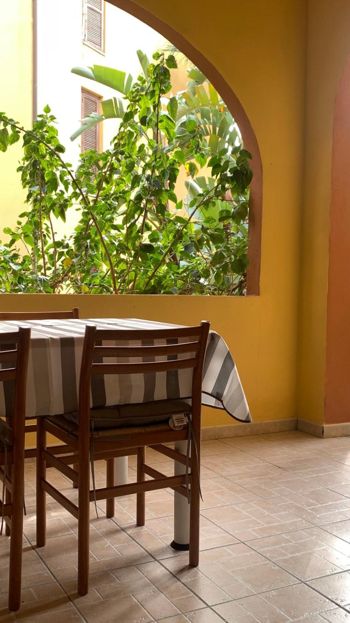 Nest House - Esclusivo Appartamento Marina Di Olbia- Mater Olbia - Beaches - Close To The Airport - Private Parking- Full Comforts - Kültér fotó