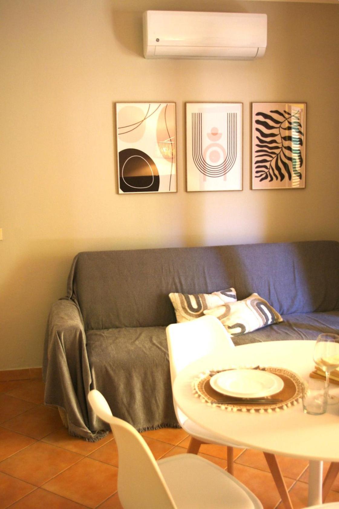 Nest House - Esclusivo Appartamento Marina Di Olbia- Mater Olbia - Beaches - Close To The Airport - Private Parking- Full Comforts - Kültér fotó