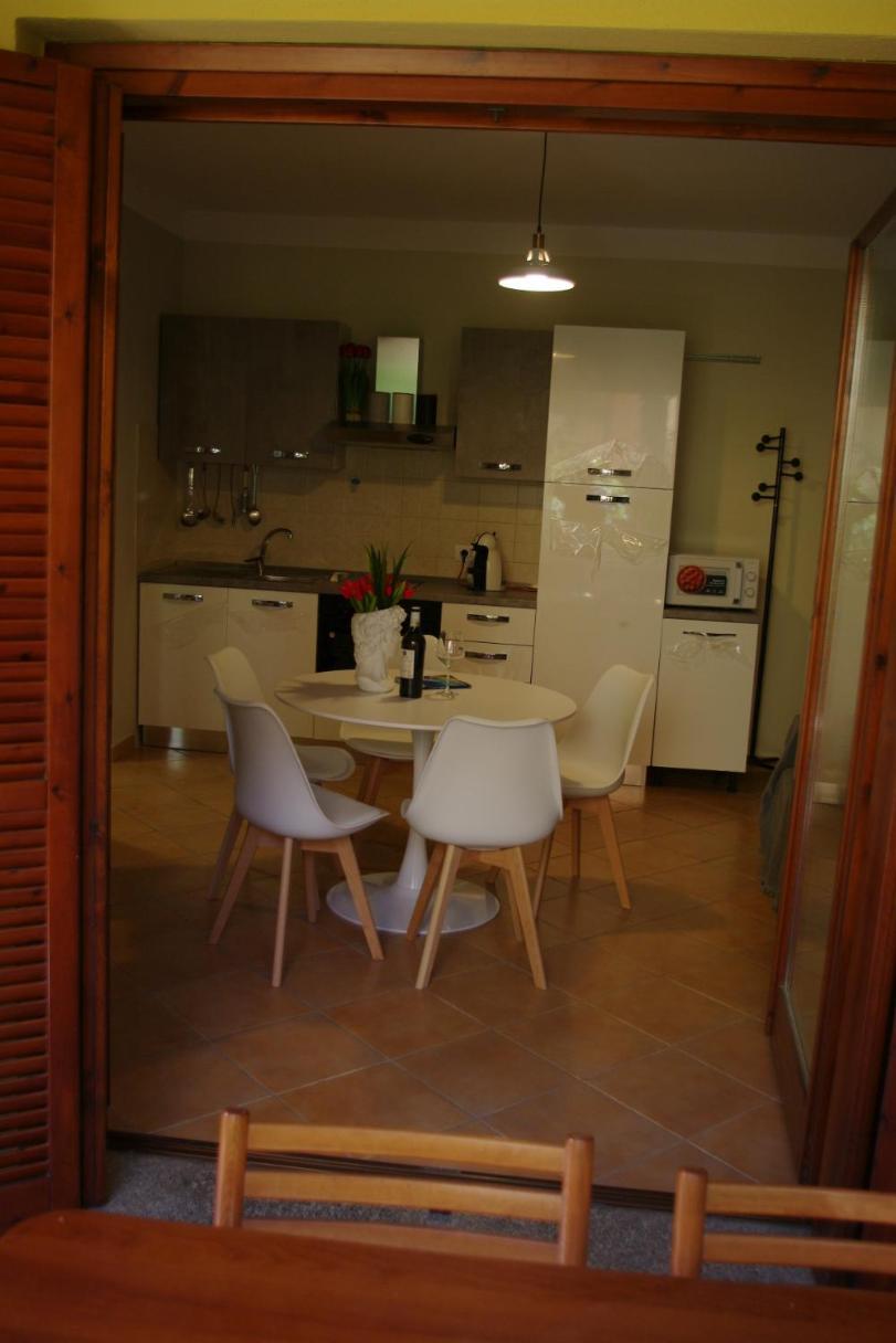 Nest House - Esclusivo Appartamento Marina Di Olbia- Mater Olbia - Beaches - Close To The Airport - Private Parking- Full Comforts - Kültér fotó